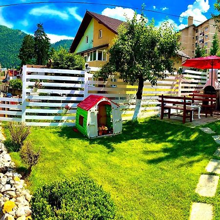 Vinyl'S Place Brasov Bagian luar foto