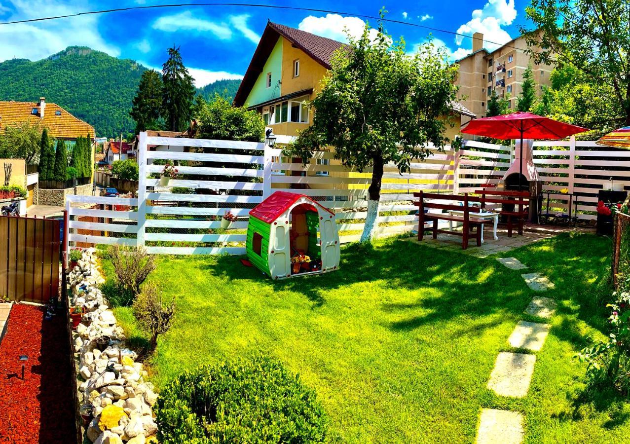 Vinyl'S Place Brasov Bagian luar foto